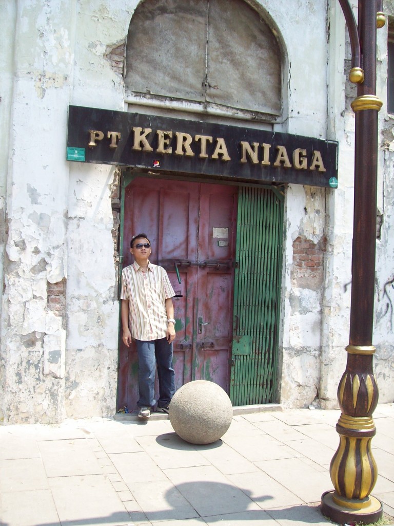 PT Kerta Niaga - Numpang nampang dulu ah.....